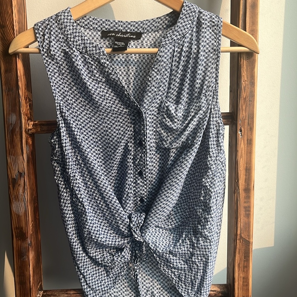 Crop top - Picture 2 of 6